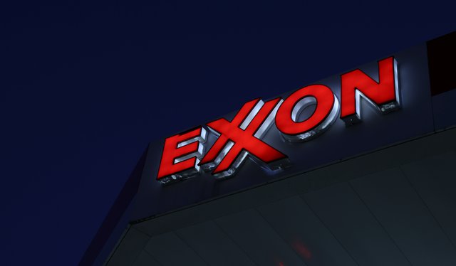 exxon at night.png