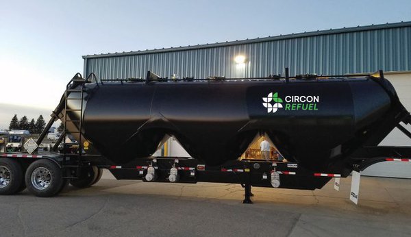 CIRCON’s specialty dry bulk tankers transport larger payloads of solids to the cement kilns, leaving a smaller carbon footprint.