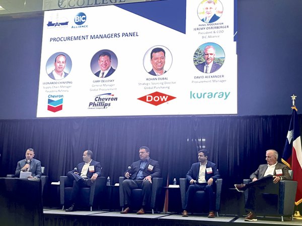 O&amp;G procurement pros discuss upcoming projects, large and small