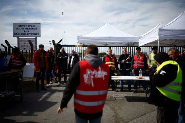 Nearly three weeks of strikes continue to hit French refining