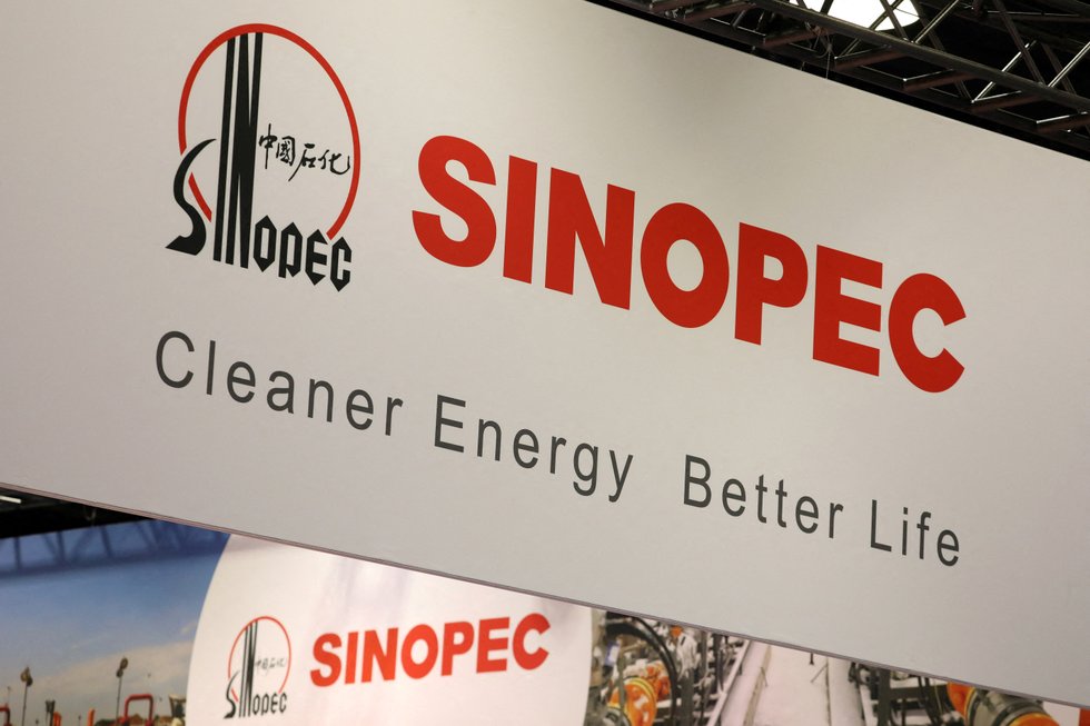 Sri Lanka approves Sinopec's $4.5 billion refinery proposal