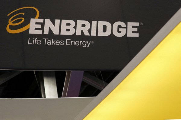 Enbridge says Canada oil pipeline congestion may continue even once TMX starts
