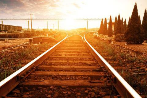 Railroad track.jpg